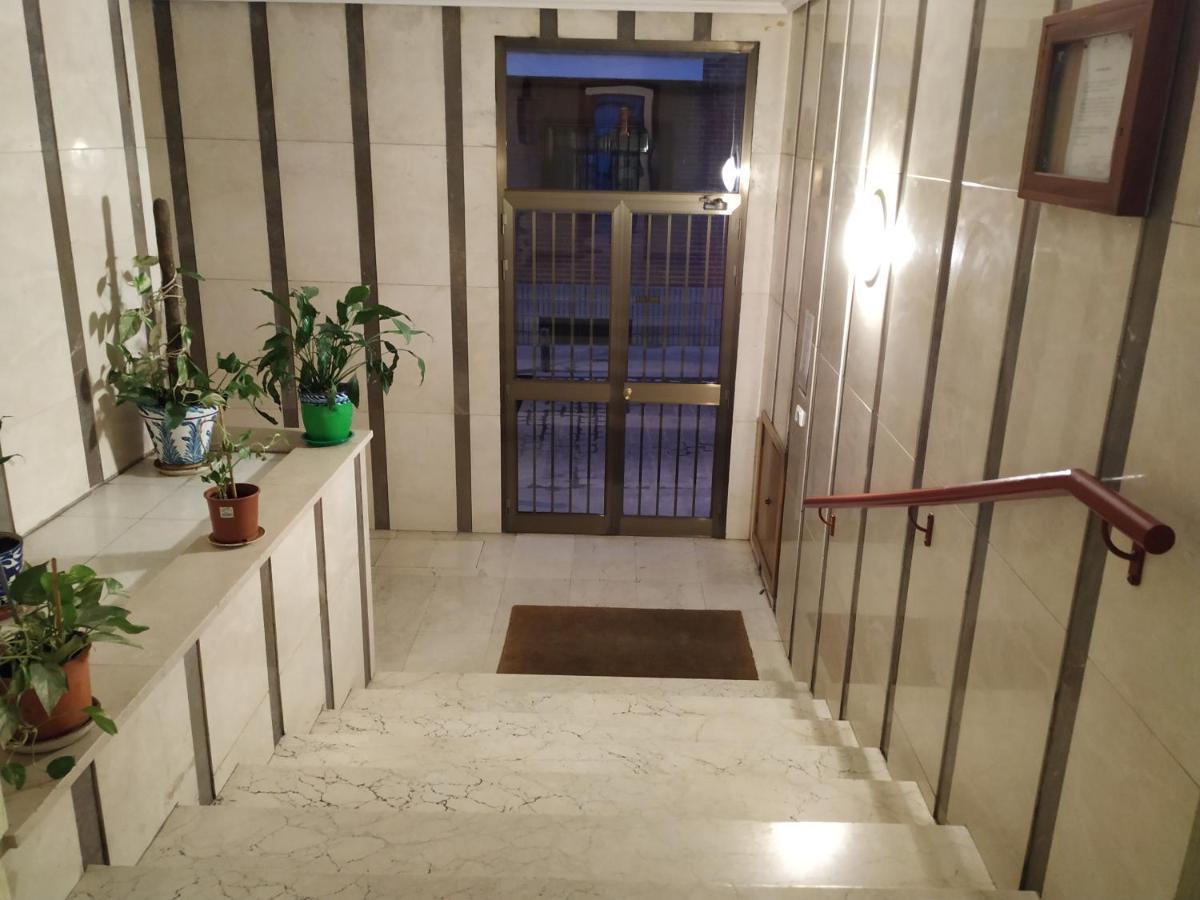 Apartamentos Deluxe Barajas Μαδρίτη Εξωτερικό φωτογραφία