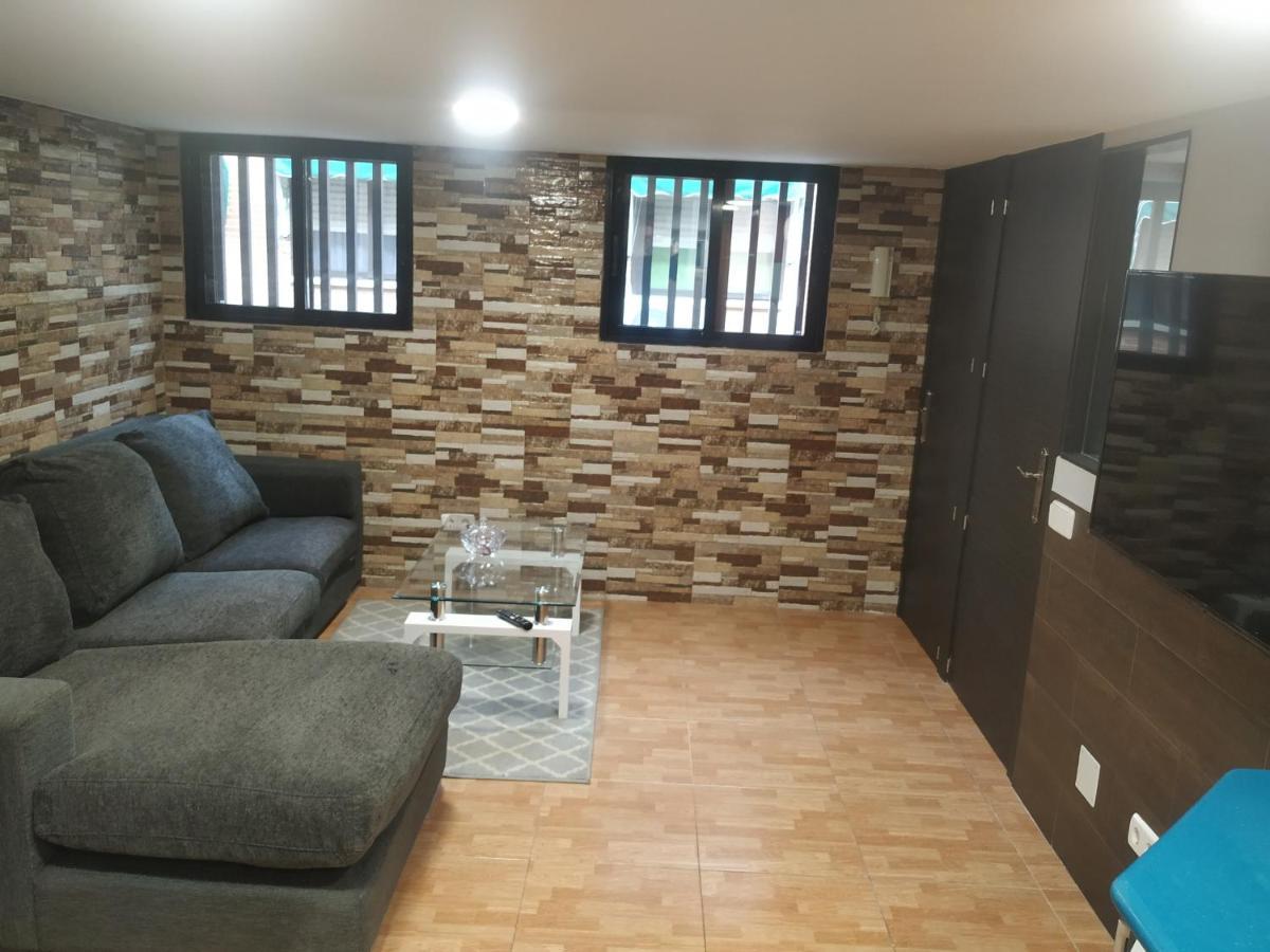 Apartamentos Deluxe Barajas Μαδρίτη Εξωτερικό φωτογραφία
